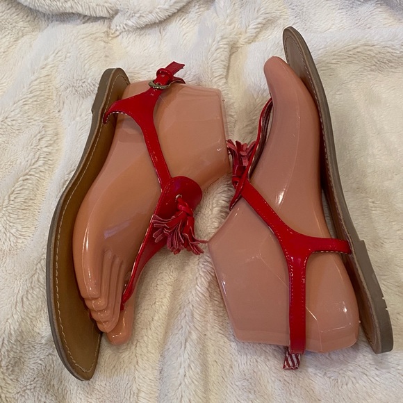 Tommy Hilfiger Red Flat T-Strap Toe-Post Sandals with Tassels Size 7.5 VGC - Picture 6 of 10